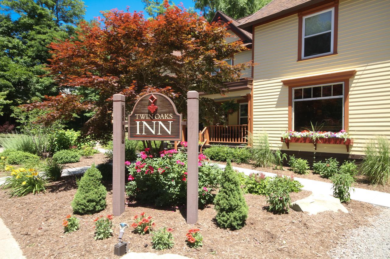 Twin Oaks Inn Saugatuck Esterno foto