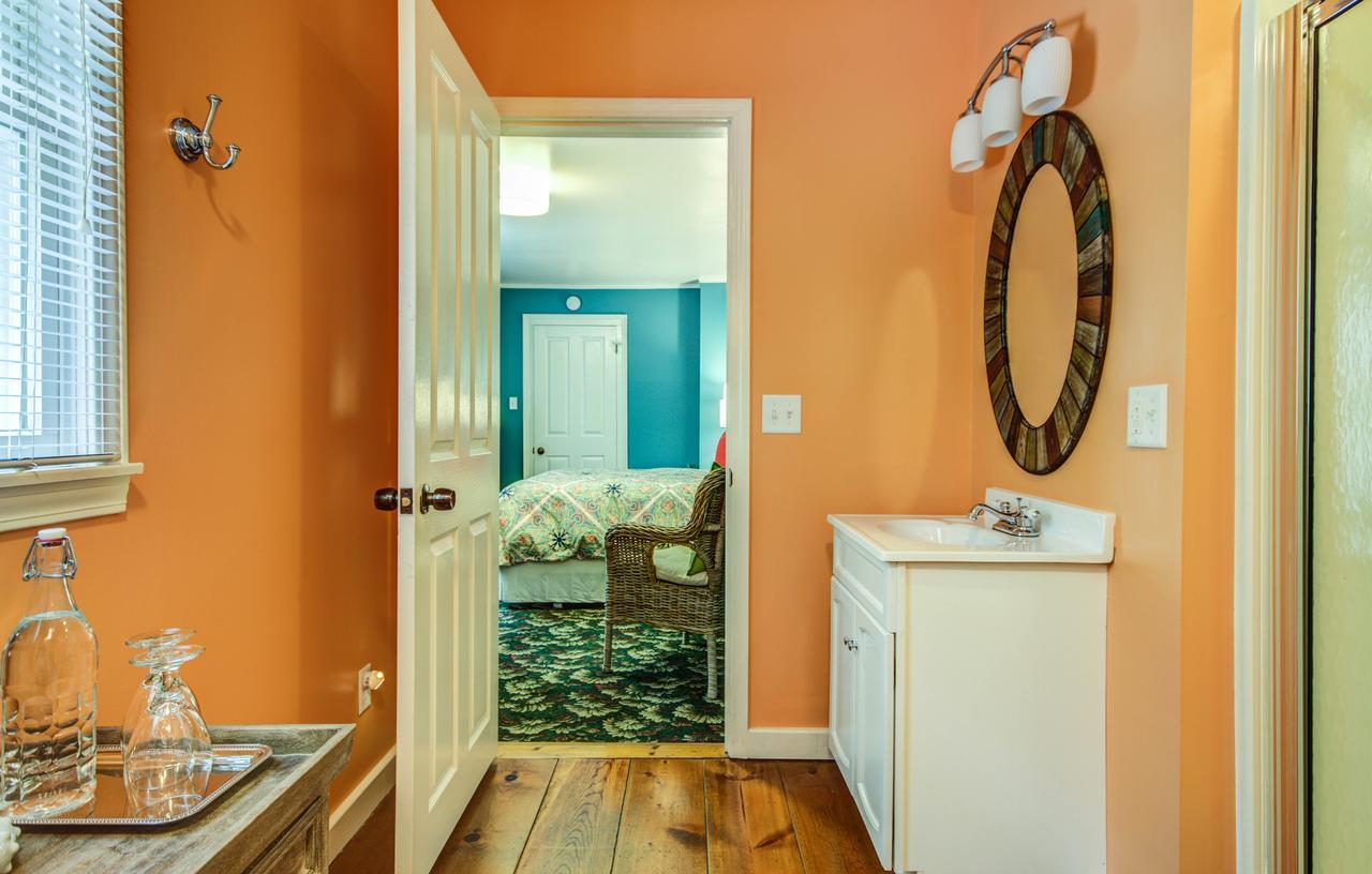 Twin Oaks Inn Saugatuck Esterno foto